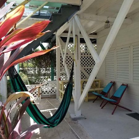 Chapito'S Apartment 2 Caye Caulker Exterior photo